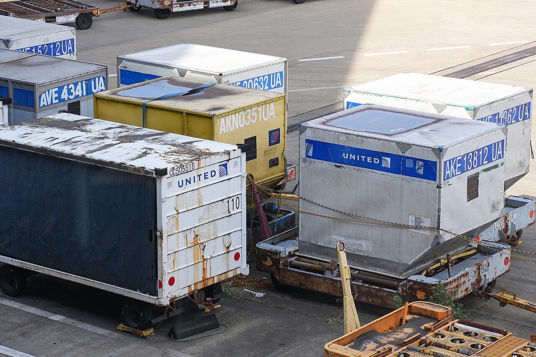 空港の手荷物カートの例